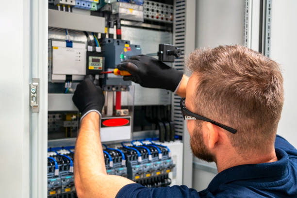 Best Affordable Emergency Electrician  in Indian Harbour Beach, FL